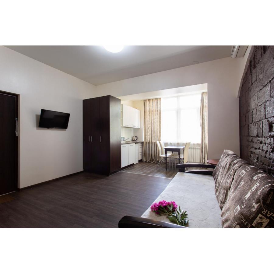 Studio Apartments In The City Center คาร์คิฟ ภายนอก รูปภาพ