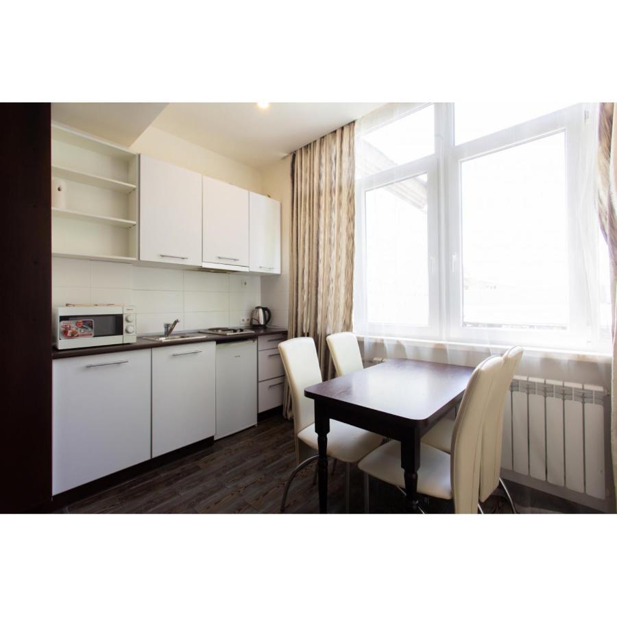 Studio Apartments In The City Center คาร์คิฟ ภายนอก รูปภาพ