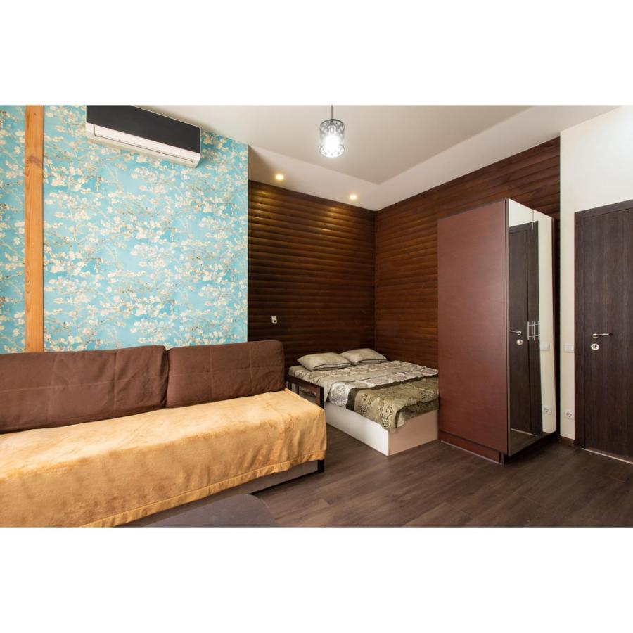 Studio Apartments In The City Center คาร์คิฟ ภายนอก รูปภาพ
